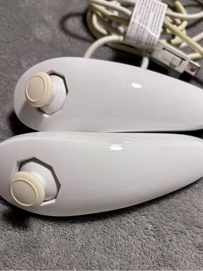 Wii Nun Chuck Controllers